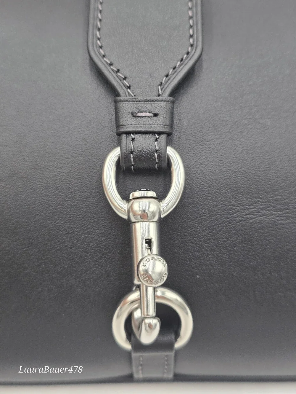 💥NWT💥 Coach Glovetanned Leather Hamptons Hobo, Black